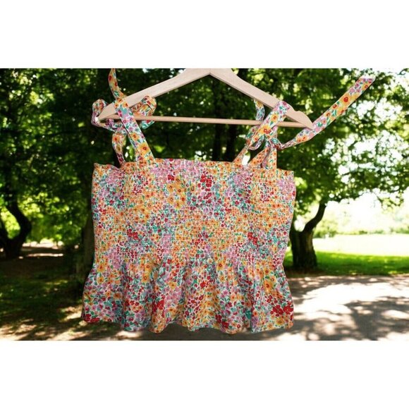 J.Crew Smocked Floral Crop Top Size Large- Cottagecore - Picture 4 of 11